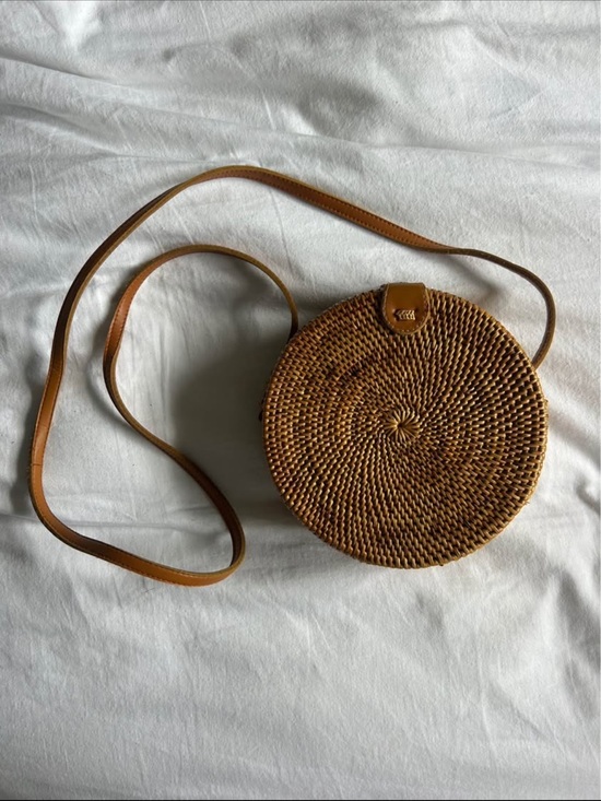 Handbags - Round Woven Crossbody Bag with Leather Trim in Tan